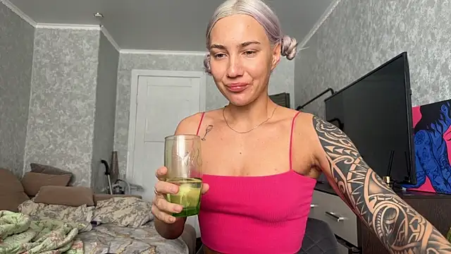 AnneBall online show from March 3, 8:10 am