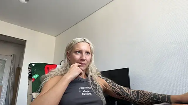 AnneBall online show from March 21, 9:14 am