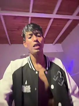 Mauuu18 online show from November 20, 1:50 am