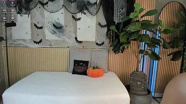 Snapshot of nina_soul chatting on October 30, 12:03 pm nina soul online show from October 30, 12:03 pm