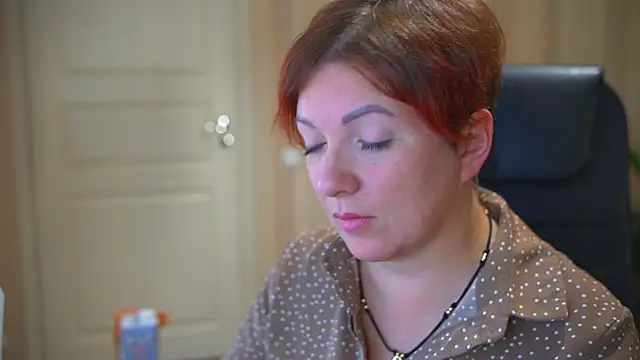 Snapshot of Katherine_Fox chatting on March 11, 7:57 am Katherine Fox online show from March 11, 7:57 am