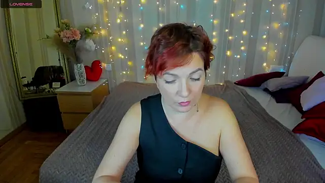 Snapshot of Katherine_Fox chatting on January 25, 12:16 pm Katherine Fox online show from January 25, 12:16 pm