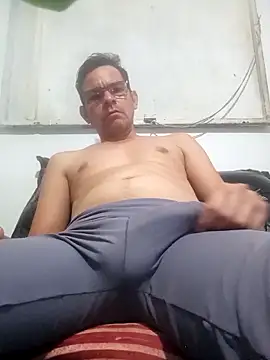 manuelmen211 online show from November 16, 3:00 am