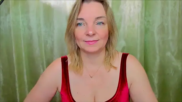 Regina  blue online show from February 3, 10:11 pm