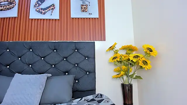 Snapshot of Zoe_pss chatting on October 30, 7:22 pm Zoe pss online show from October 30, 7:22 pm