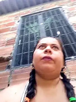 Snapshot of 06_aimar chatting on November 10, 1:16 pm 06 aimar online show from November 10, 1:16 pm