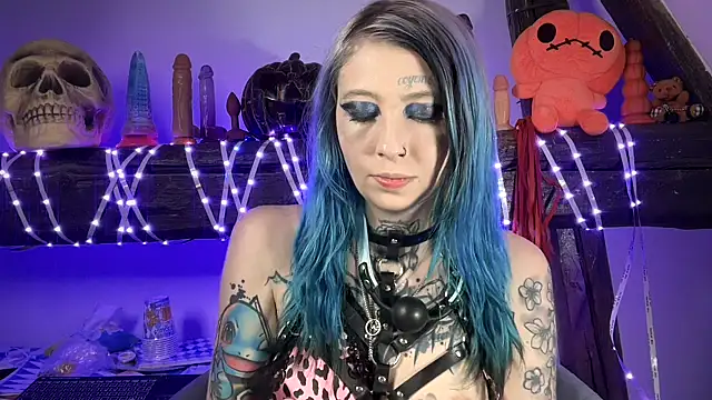 Snapshot of coyemoo chatting on October 6, 2:46 am coyemoo online show from October 6, 2:46 am