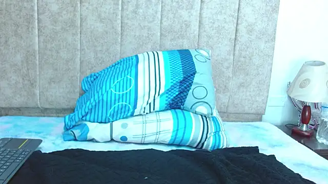 Dirty Innocent online show from February 17, 9:21 pm