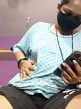 Snapshot of Kashish_18 chatting on June 27, 8:09 am Kashish 18 online show from June 27, 8:09 am