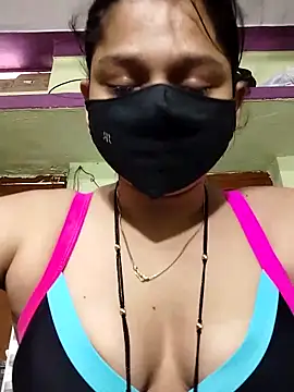 Snapshot of Kashish_18 chatting on June 11, 6:43 am Kashish 18 online show from June 11, 6:43 am