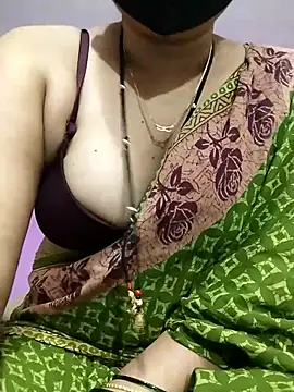 Snapshot of Kashish_18 chatting on June 21, 12:00 pm Kashish 18 online show from June 21, 12:00 pm