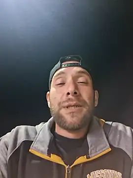 SmokingSloth online show from May 6, 8:40 am