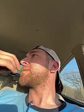 SmokingSloth online show from March 11, 11:15 pm