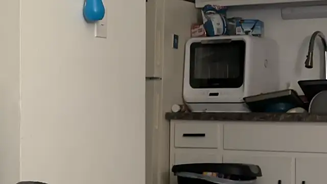 SpunCandy online show from April 10, 7:59 am