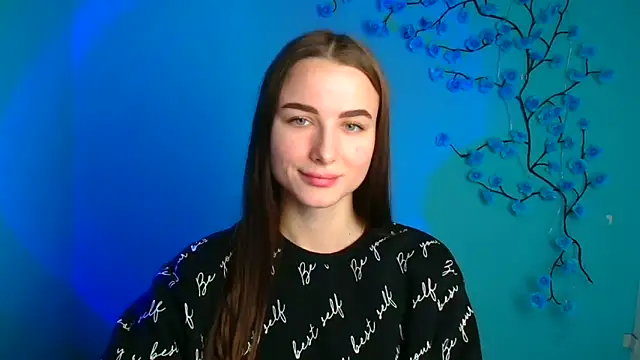 Eva Janee online show from March 13, 6:40 am