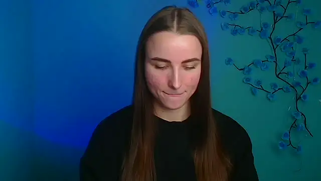 Eva Janee online show from April 13, 11:25 am