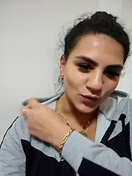 LorenneMays online show from October 28, 5:23 pm