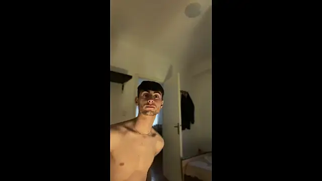 Snapshot of PutaNieves1983 chatting on September 21, 6:13 pm PutaNieves1983 online show from September 21, 6:13 pm