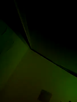 Snapshot of PutaNieves1983 chatting on October 6, 11:05 pm PutaNieves1983 online show from October 6, 11:05 pm