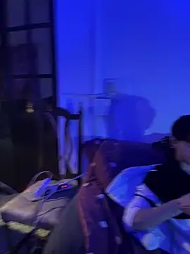 PutaNieves1983 online show from February 3, 10:59 pm