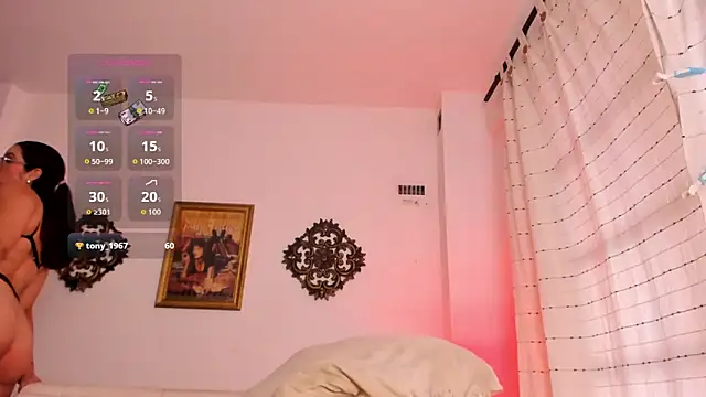 VeronicaGilss online show from April 17, 8:11 pm