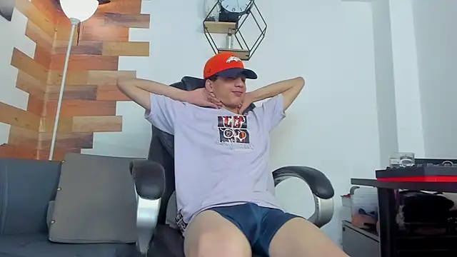 Kenbils online show from February 25, 4:25 pm