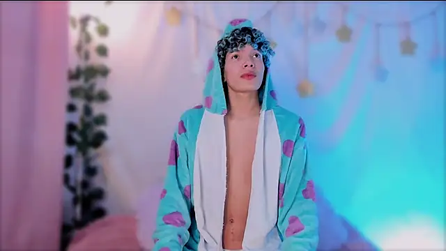 Im Alejo online show from October 15, 1:04 am