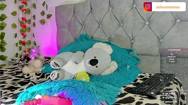 Snapshot of Charlie_Williams chatting on April 11, 2:30 am Charlie Williams online show from April 11, 2:30 am