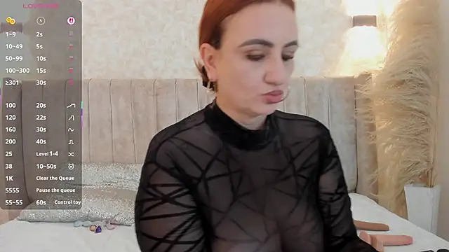 Snapshot of mia_lourence chatting on October 19, 11:46 am mia lourence online show from October 19, 11:46 am