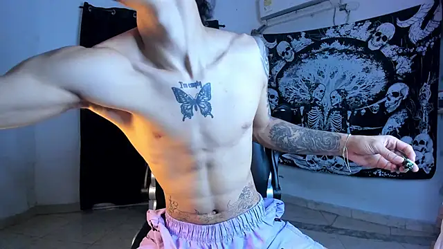 Snakebutterfly online show from February 19, 3:14 am