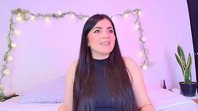 Amara vega online show from April 7, 4:42 pm