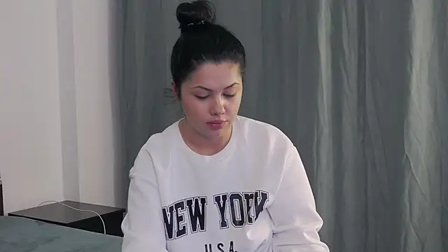 Nobodyforever online show from December 15, 6:47 pm