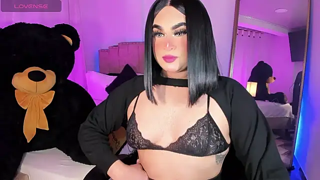 Snapshot of alexia_mattel chatting on November 16, 12:59 am alexia mattel online show from November 16, 12:59 am