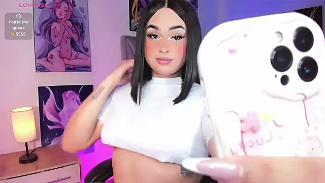 alexia mattel online show from February 4, 1:39 pm