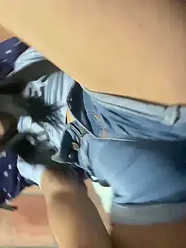 Snapshot of samy_foox chatting on February 1, 11:41 am samy foox online show from February 1, 11:41 am