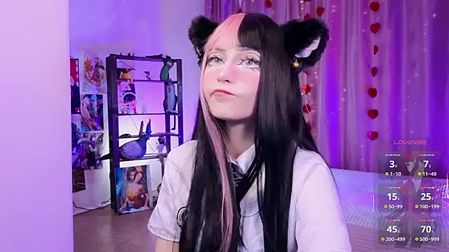 Carolina Leep online show from February 20, 1:24 pm