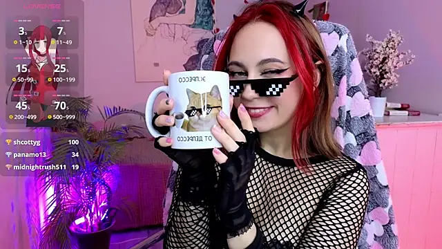 Carolina Leep online show from February 26, 3:21 pm