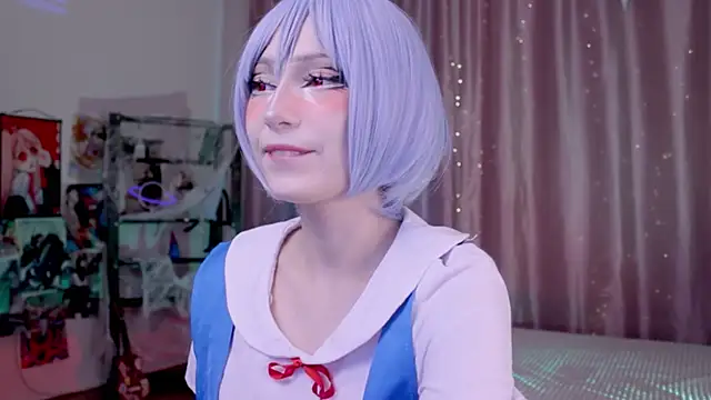 Carolina Leep online show from October 19, 2:42 pm