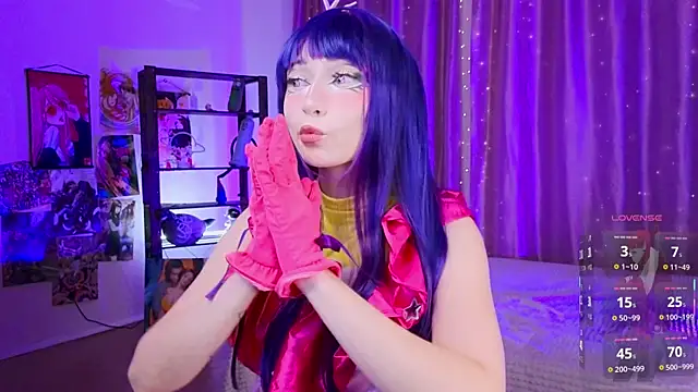 Carolina Leep online show from November 29, 3:34 pm