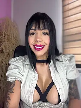 Tamyjenkins1 online show from February 12, 6:40 pm