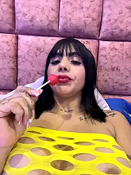 Snapshot of Tamyjenkins1 chatting on November 14, 5:44 am Tamyjenkins1 online show from November 14, 5:44 am