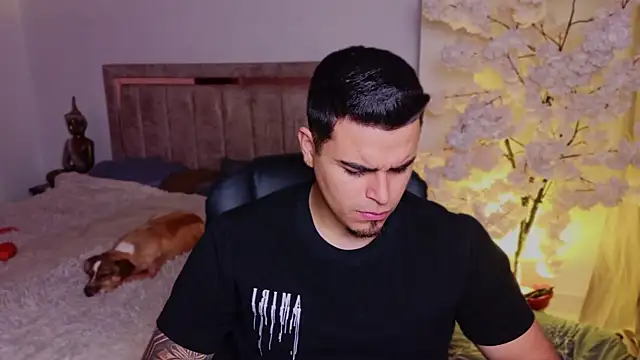 Axel Big cock online show from July 14, 3:22 am