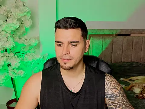 Axel Big cock online show from July 3, 3:40 pm