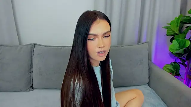 sexyangeloux online show from February 8, 10:29 pm