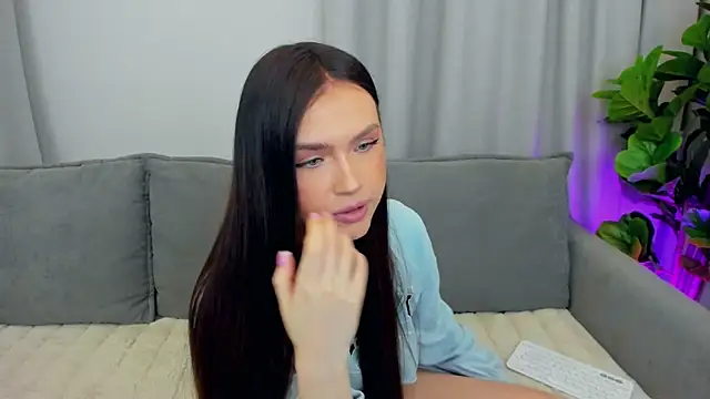 sexyangeloux online show from March 7, 10:37 pm