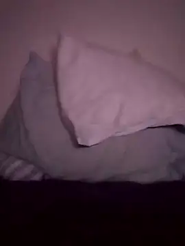 Snapshot of longthicknslick chatting on January 13, 4:18 am longthicknslick online show from January 13, 4:18 am