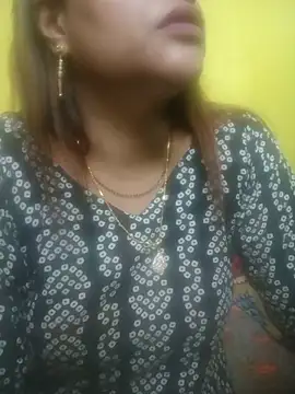 Snapshot of Sexyranibhabhi chatting on July 14, 1:50 pm Sexyranibhabhi online show from July 14, 1:50 pm