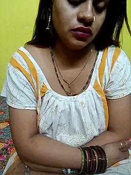 Sexyranibhabhi online show from April 3, 3:13 am
