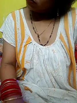 Sexyranibhabhi online show from May 2, 3:34 am
