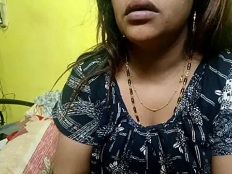 Sexyranibhabhi online show from December 15, 1:55 am